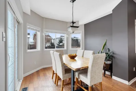 231 Mapleton Avenue Barrie ON L4N 8T3