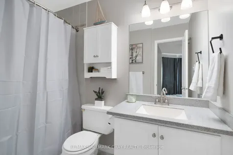 231 Mapleton Avenue Barrie ON L4N 8T3