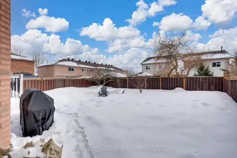 231 Mapleton Avenue Barrie ON L4N 8T3