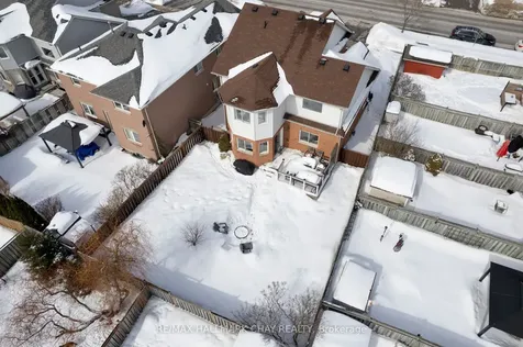 231 Mapleton Avenue Barrie ON L4N 8T3