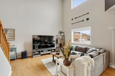 231 Mapleton Avenue Barrie ON L4N 8T3