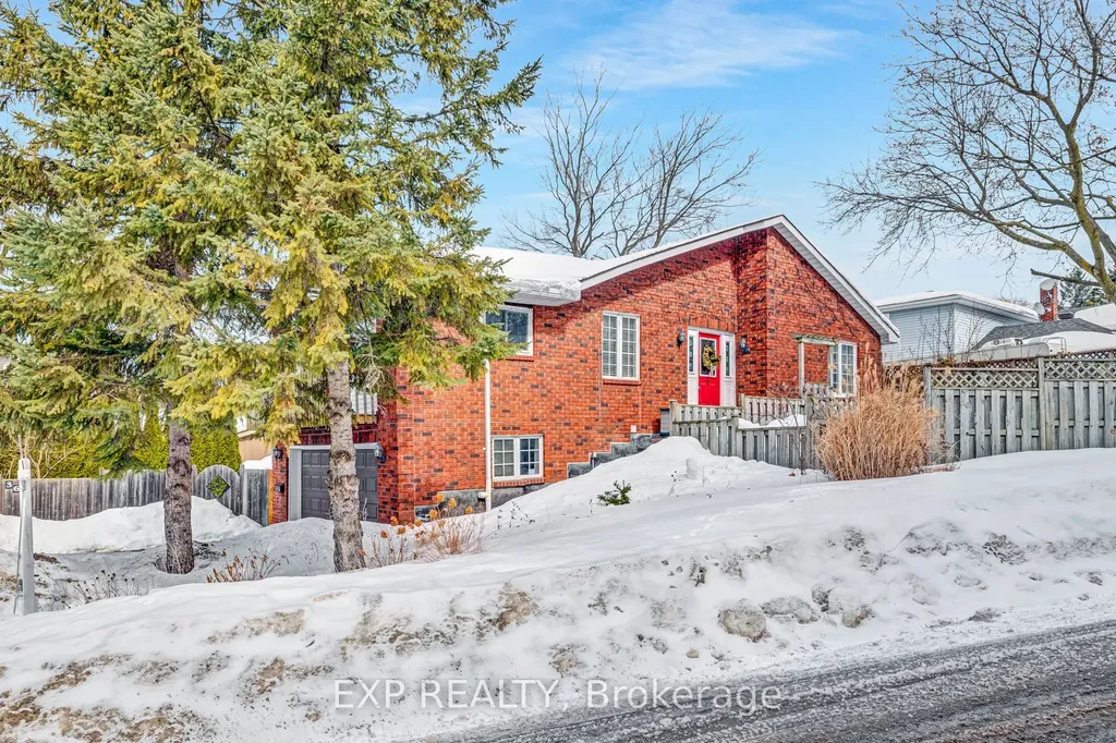 36 Brennan Avenue Barrie ON L4N 3X3