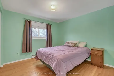 24 Clover Avenue Barrie ON L4N 3M6