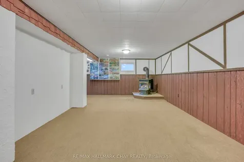 24 Clover Avenue Barrie ON L4N 3M6