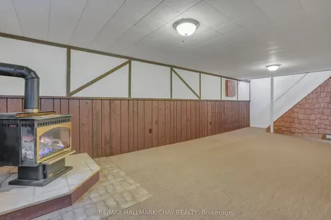 24 Clover Avenue Barrie ON L4N 3M6