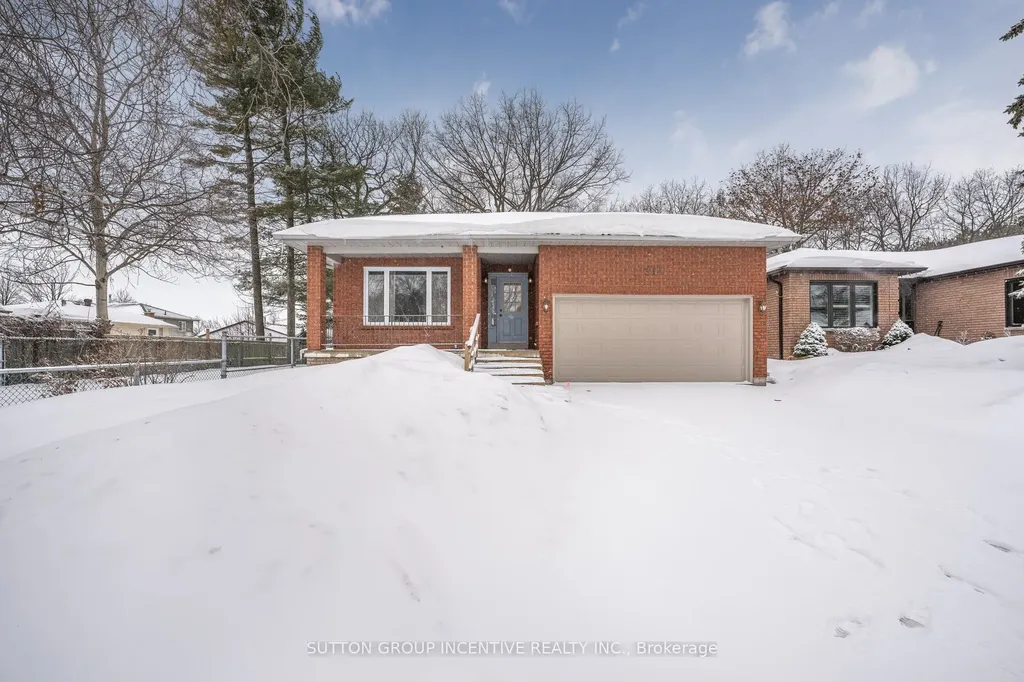 314 Leacock Drive Barrie ON L4N 6J8