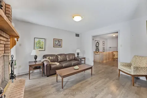 314 Leacock Drive Barrie ON L4N 6J8