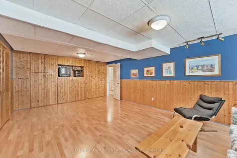 314 Leacock Drive Barrie ON L4N 6J8