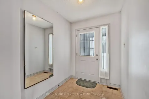 314 Leacock Drive Barrie ON L4N 6J8