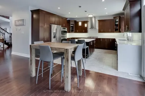 125 Jewel House Lane Barrie ON L4N 6E1