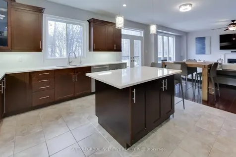 125 Jewel House Lane Barrie ON L4N 6E1