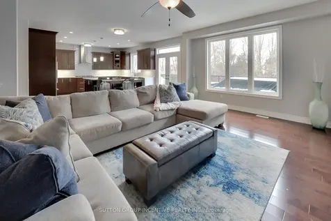 125 Jewel House Lane Barrie ON L4N 6E1