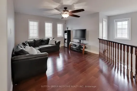 125 Jewel House Lane Barrie ON L4N 6E1