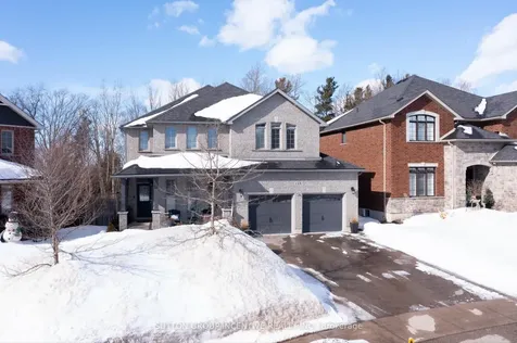 125 Jewel House Lane Barrie ON L4N 6E1