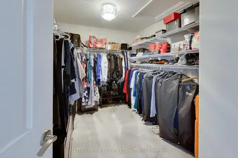 125 Jewel House Lane Barrie ON L4N 6E1