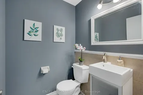 30 Garden Drive Barrie ON L4N 6H8