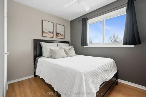 30 Garden Drive Barrie ON L4N 6H8