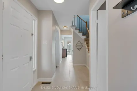 30 Garden Drive Barrie ON L4N 6H8