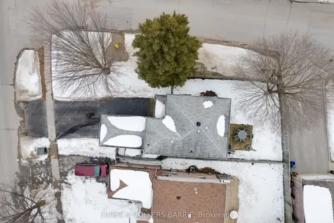 30 Garden Drive Barrie ON L4N 6H8