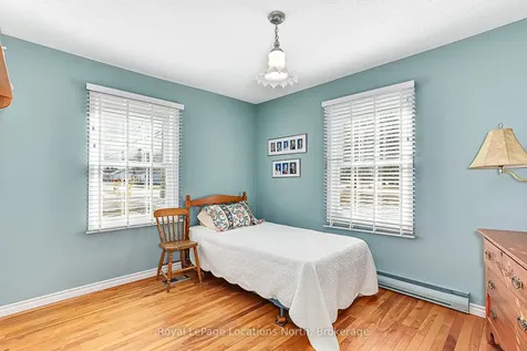 73 Ninth Street Collingwood ON L9Y 2G3