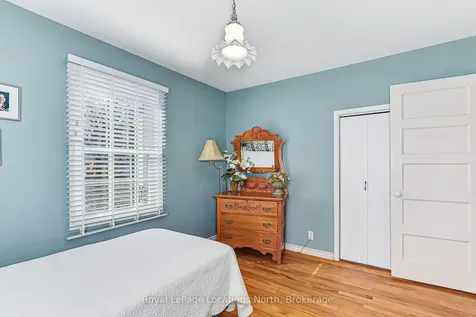 73 Ninth Street Collingwood ON L9Y 2G3