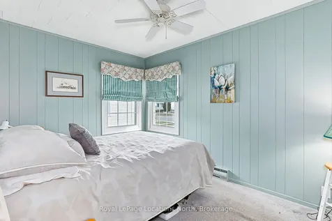 73 Ninth Street Collingwood ON L9Y 2G3