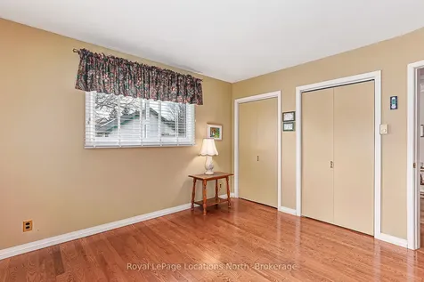 73 Ninth Street Collingwood ON L9Y 2G3