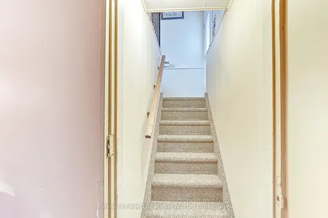 73 Ninth Street Collingwood ON L9Y 2G3