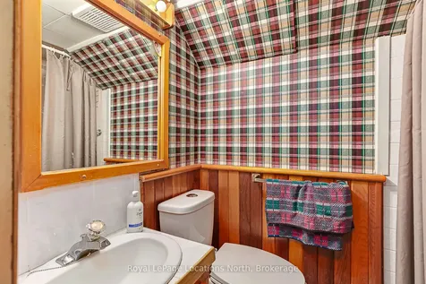 73 Ninth Street Collingwood ON L9Y 2G3