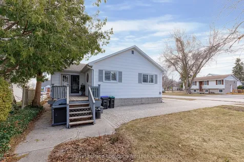 73 Ninth Street Collingwood ON L9Y 2G3