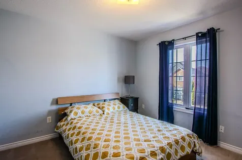 112 Diana Way Barrie ON L4M 7J2