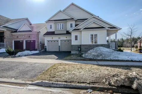 112 Diana Way Barrie ON L4M 7J2