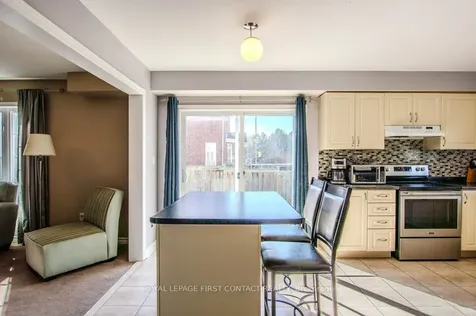 112 Diana Way Barrie ON L4M 7J2