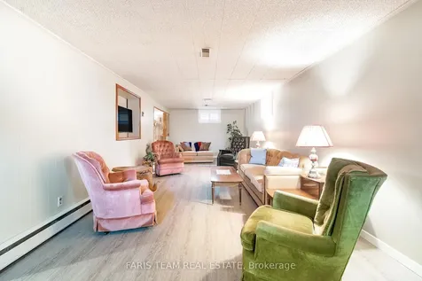 132 Rodney Street Barrie ON L4M 4C7