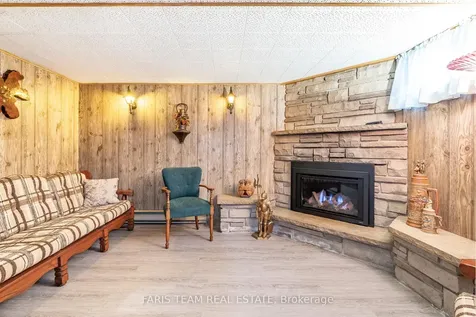 132 Rodney Street Barrie ON L4M 4C7