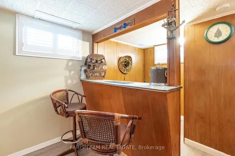 132 Rodney Street Barrie ON L4M 4C7