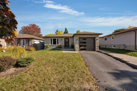 13 Coles Street Barrie ON L4N 5W8