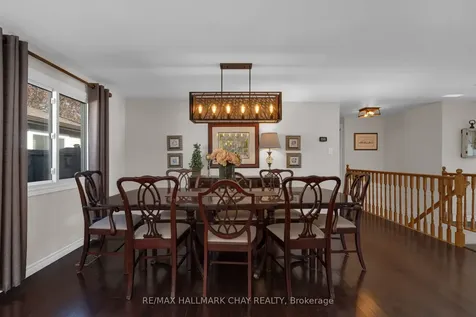 13 Coles Street Barrie ON L4N 5W8