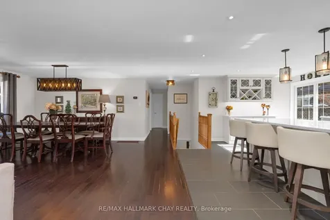 13 Coles Street Barrie ON L4N 5W8