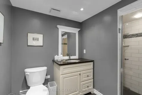 13 Coles Street Barrie ON L4N 5W8