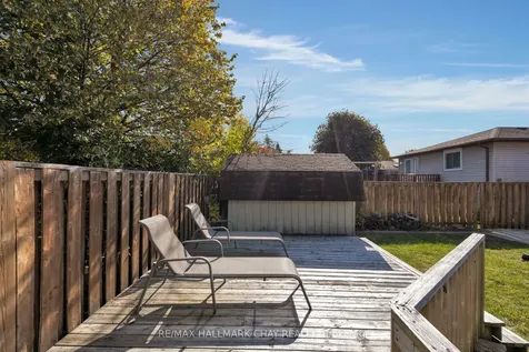 13 Coles Street Barrie ON L4N 5W8