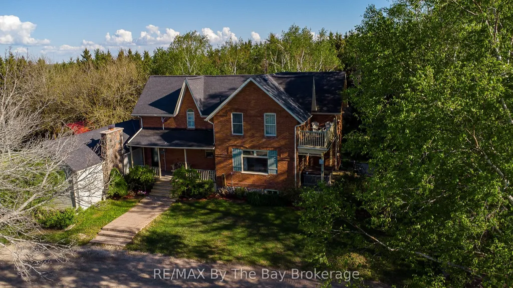 2553 County 42 Road Clearview ON L0M 1S0