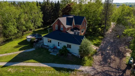 2553 County 42 Road Clearview ON L0M 1S0