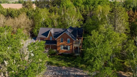 2553 County 42 Road Clearview ON L0M 1S0
