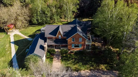 2553 County 42 Road Clearview ON L0M 1S0