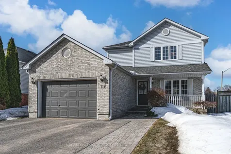 116 Leggott Avenue Barrie ON L4N 8W9