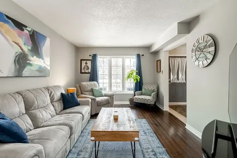 116 Leggott Avenue Barrie ON L4N 8W9