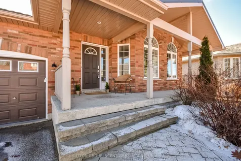 39 Player Drive Barrie ON L4M 6W5