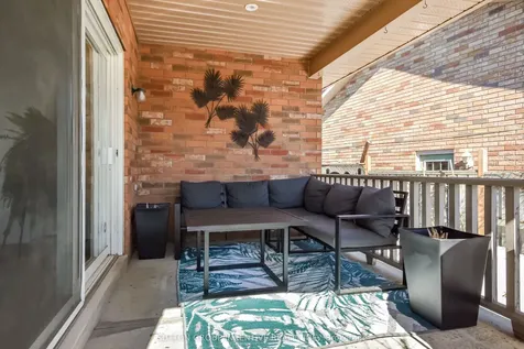 39 Player Drive Barrie ON L4M 6W5