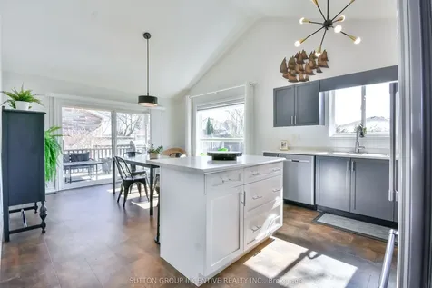 39 Player Drive Barrie ON L4M 6W5